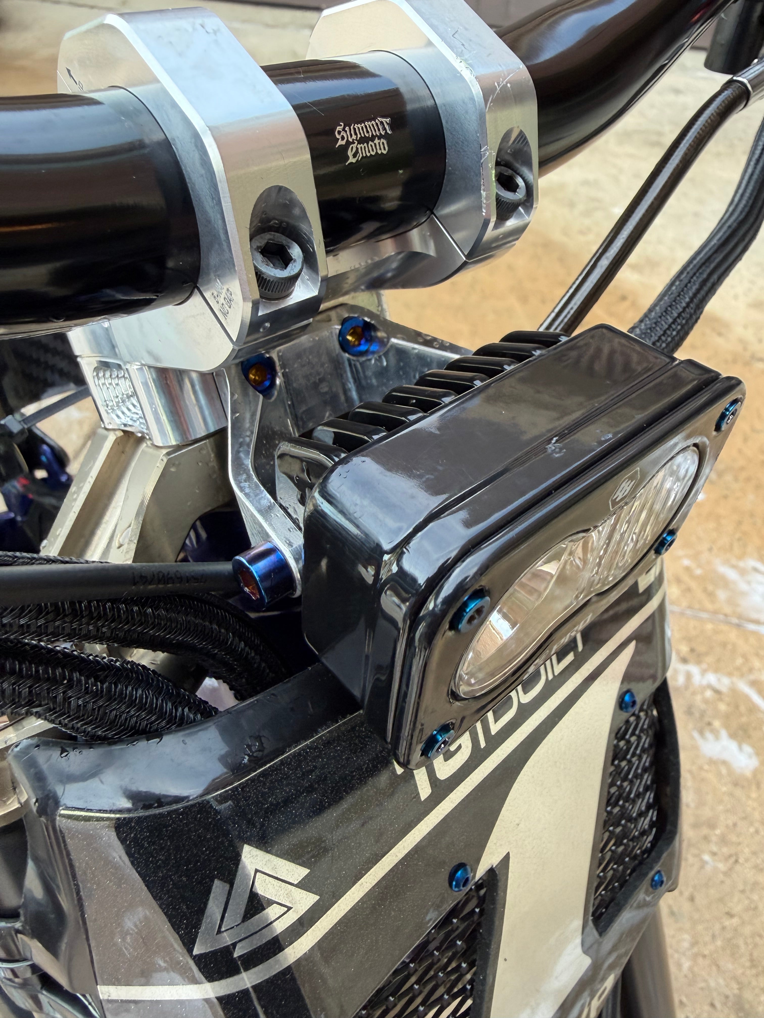 Prickly Baja S2 light mount