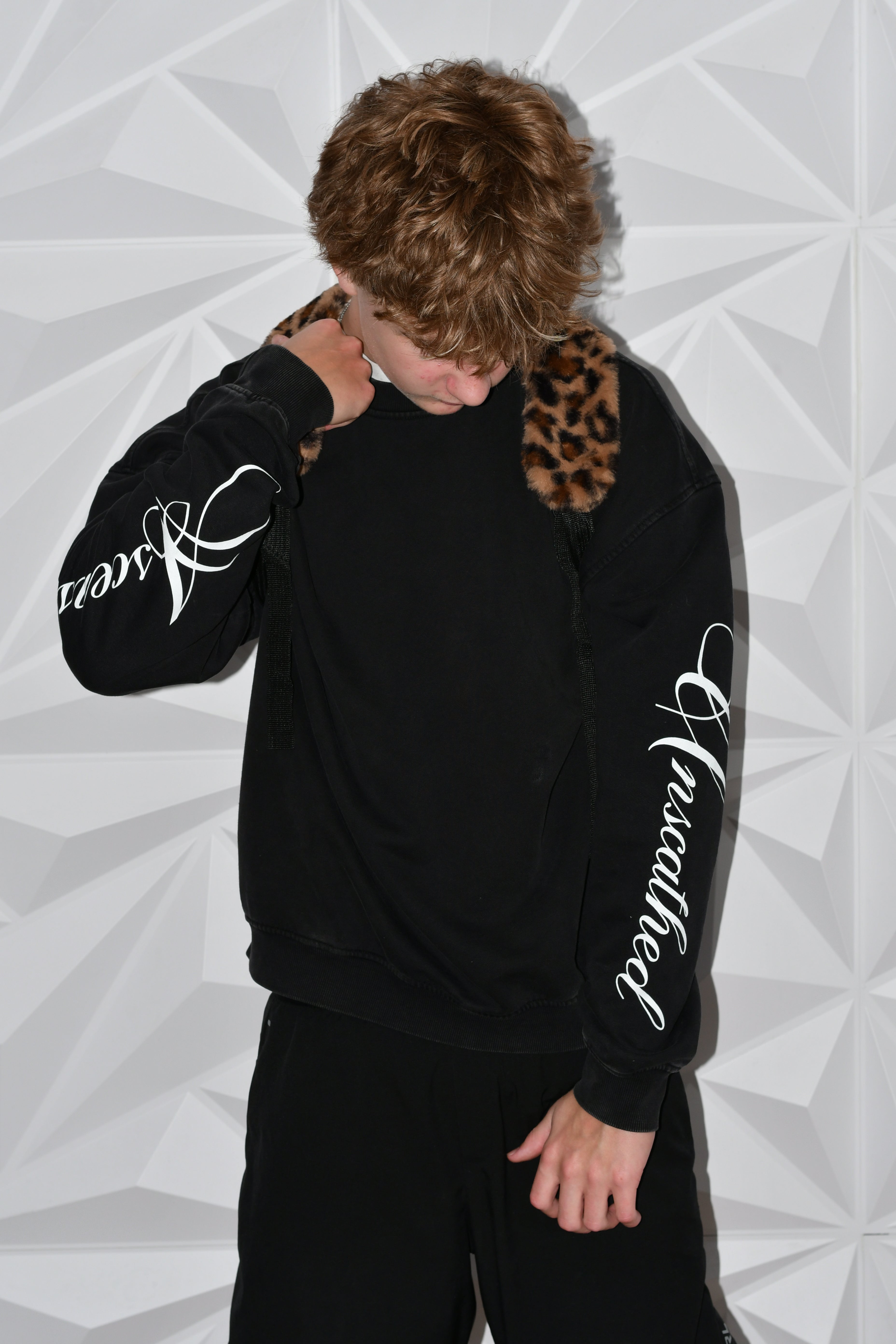 Script Sweatshirt