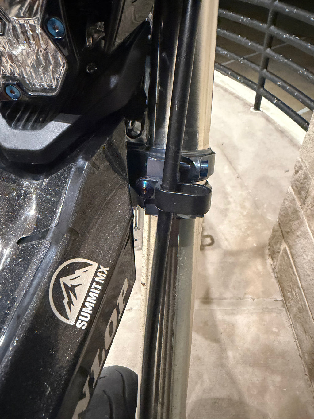 Rfloxa Ultra 43 Fork Titanium Kit/Bolts
